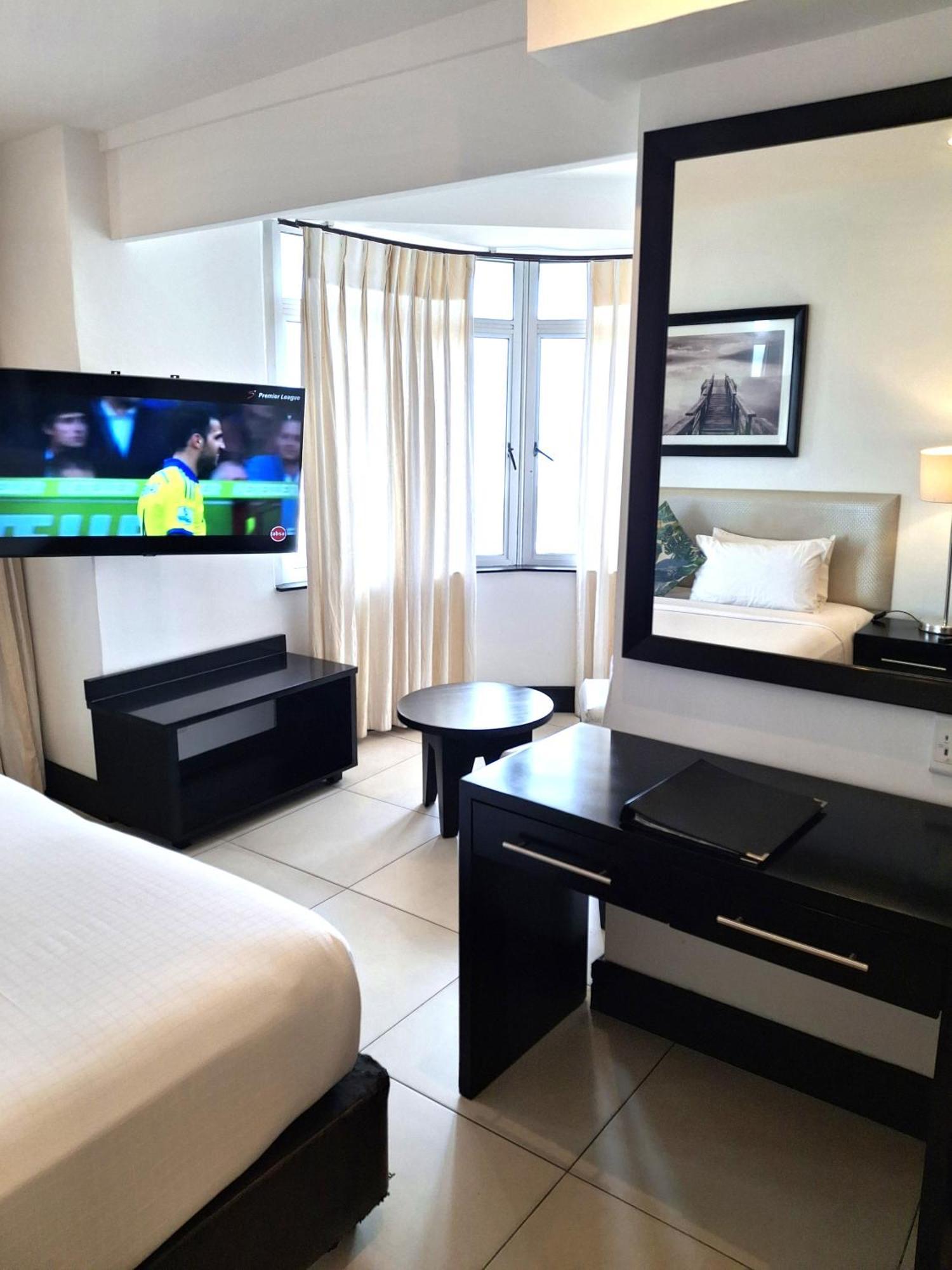 Parade Hotel Durban Bagian luar foto