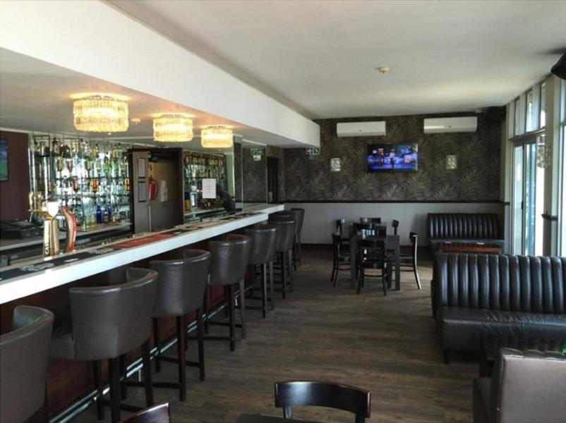 Parade Hotel Durban Bagian luar foto